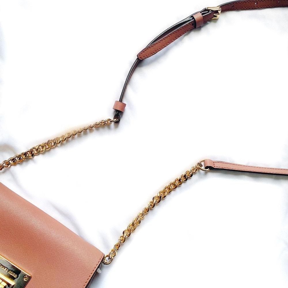 Michael Kors Blush Mini Bag w/ Rose Gold Hardware - Picture 3 of 8